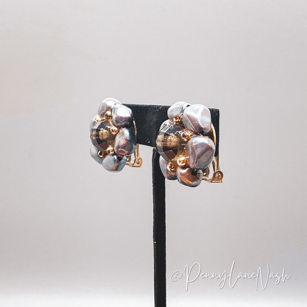 Vintage Silver Bead Flower Cluster Stud Earrings - Picture 7 of 7